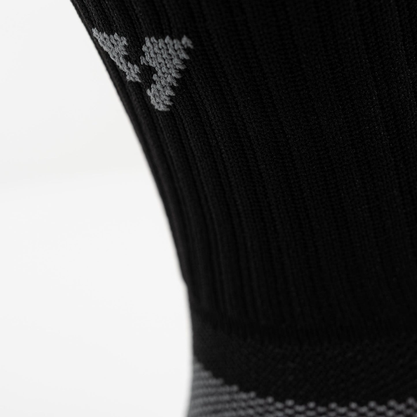 Black Nova Non-Slip